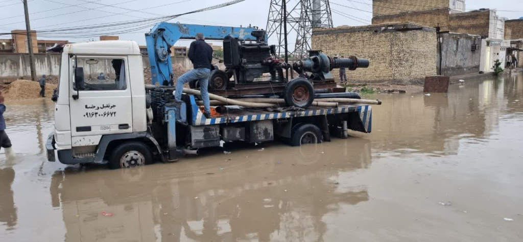 راصد صنعت توسعه، یاری‌گر مردم سیل‌زده خوزستان